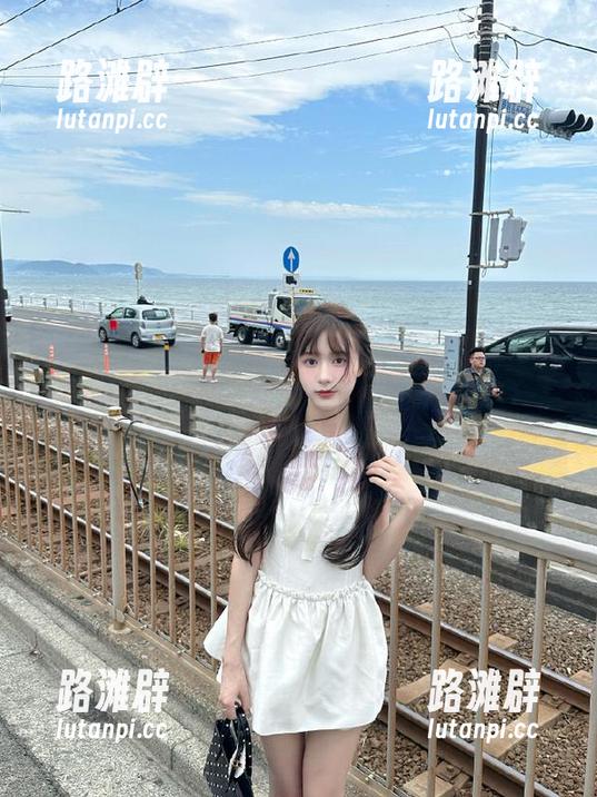 163.sk 诶,www.163.sk苹果版的内容时不时就让我狠狠出坑,难道我的热搜都再也拦不住?