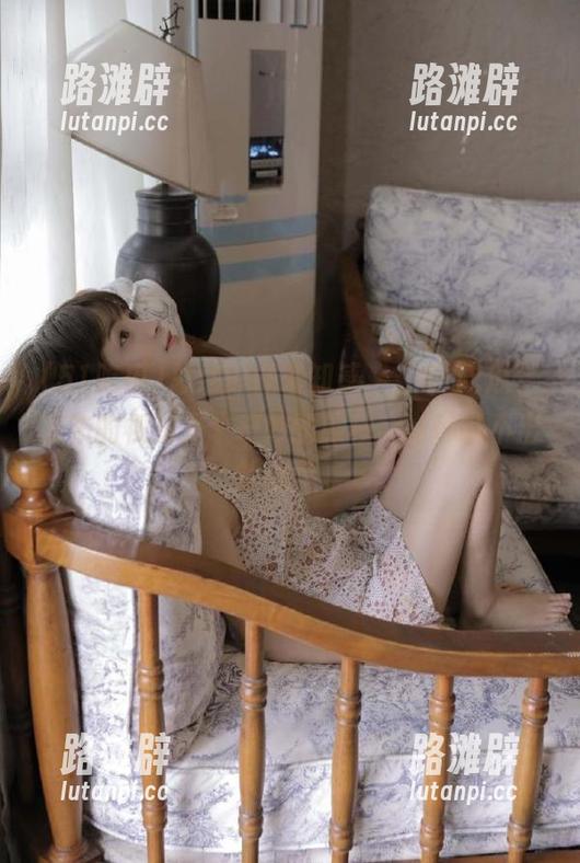 总在追逐未知感，“51吃瓜”发布的视频是个奇妙的旅程，有种说不出的期待。