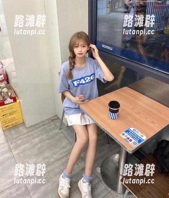 准备好在51吃瓜网址上看2025每日大赛了没？边吃边聊！