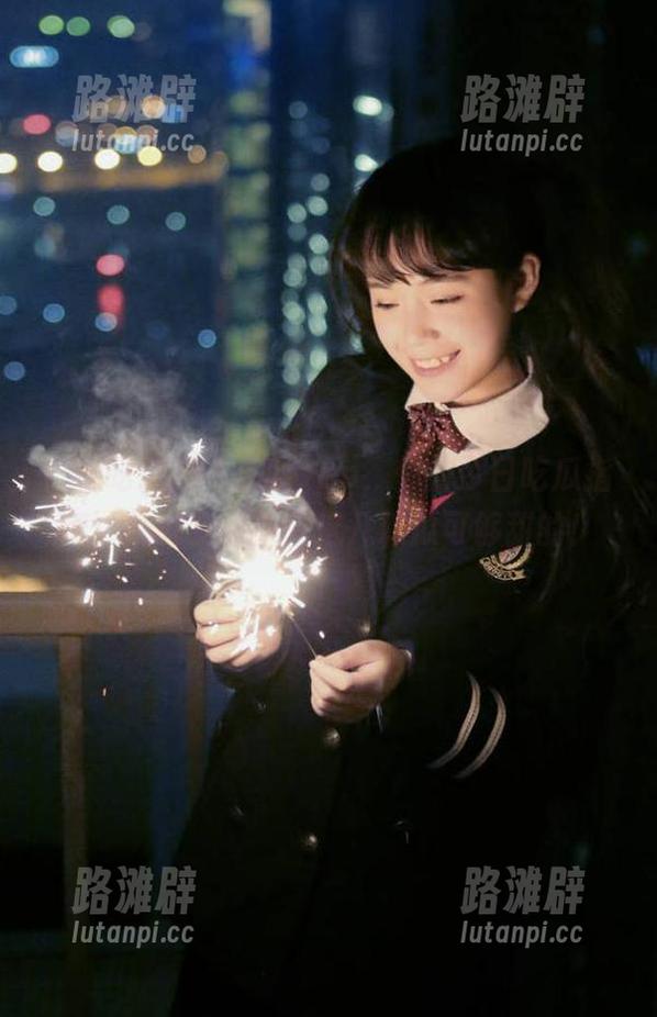 51吃瓜 51吃瓜app,你的今日吃瓜指南,别说我没提醒这几颗瓜可够甜的!