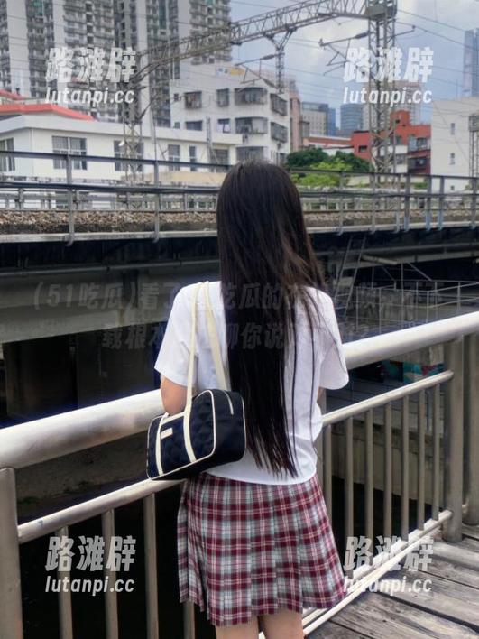 看了51吃瓜的在线视频，不下载根本没法聊你说对不对？