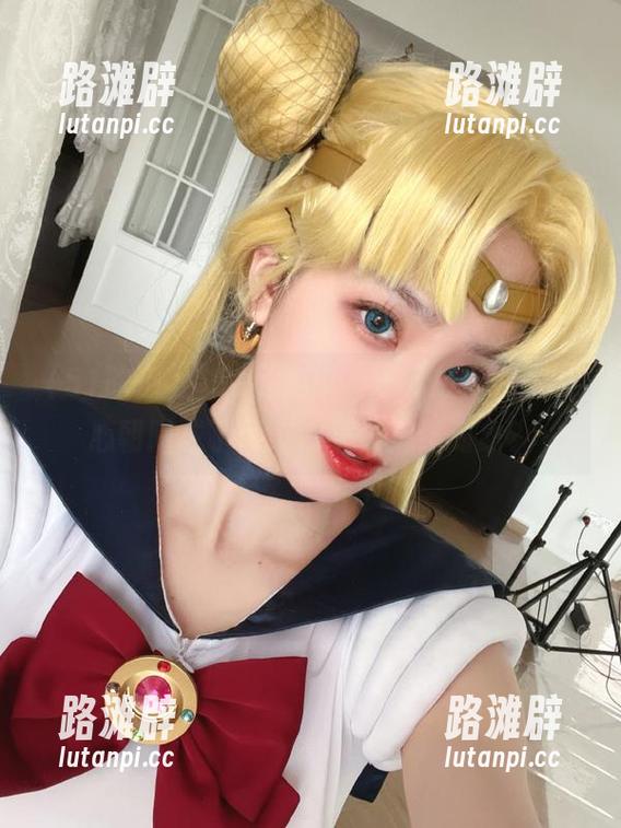 “51吃瓜fun”网站，为何热心朝阳成了网友的疯狂追逐对象？