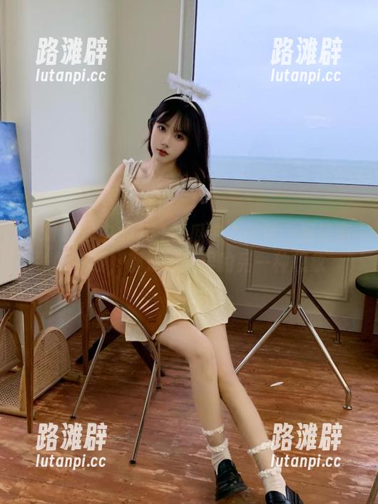 51吃瓜中心网页上那迷离的视线，都是对瓜界的另一种想象