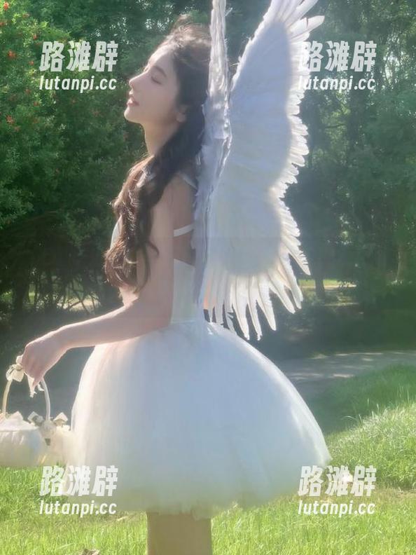51吃瓜网 你还在嫌瓜少?来51吃瓜网站,校园劲爆瓜包你满意!