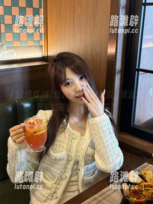 51爆料 51爆料发布的这颗瓜,难道又是新的茶余饭后的谈资?