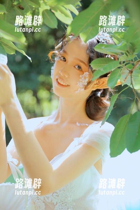 没有车票？没关系，51爆料网让你在八卦线路上畅游无阻！