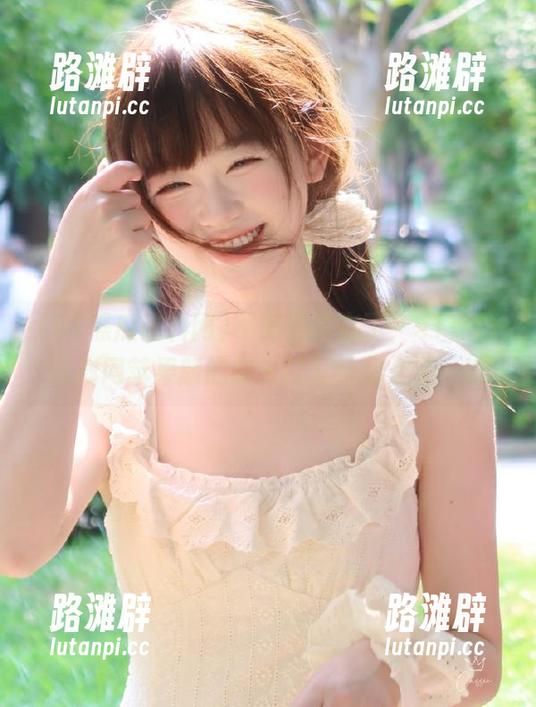 51黑瓜吃料网 不说还真忘了,51黑瓜吃料网苹果版的新入口又给我上了一课
