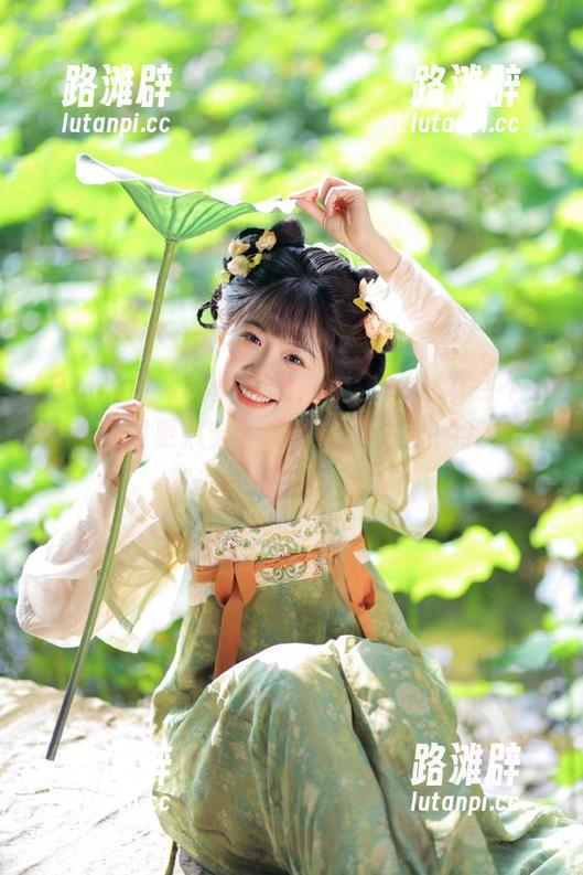 每晚都在想，下载91icg会不会让我变得更八卦？本来就够八卦的我，是想多一份感官刺激？