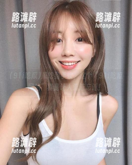 91i吃瓜 瓜吃到手软,这个“91i吃瓜网站”真是让人流连忘返!
