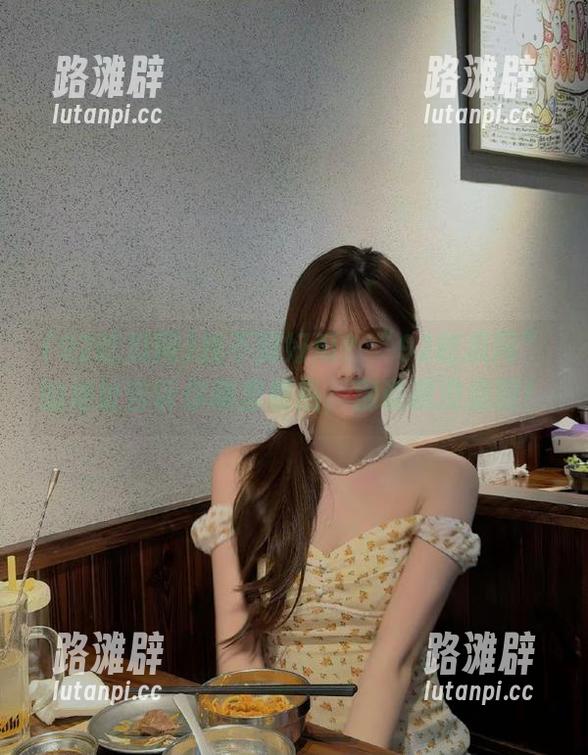 92吃瓜网 找不到好瓜?“92吃瓜网”的地址告诉你哪里最热,别说我没提醒!