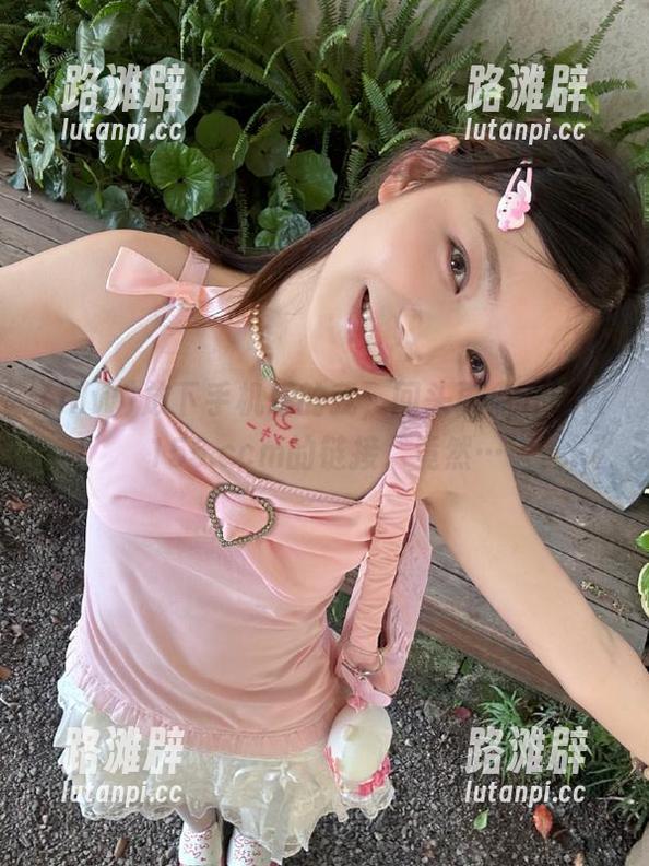 hlw 放下手机后的我,回头再点开hlw155.ccm的链接,竟然…