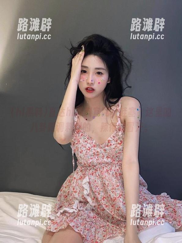 直达hl黑料官网，哇塞，这里的八卦跟调料似的，辣得我冒汗。