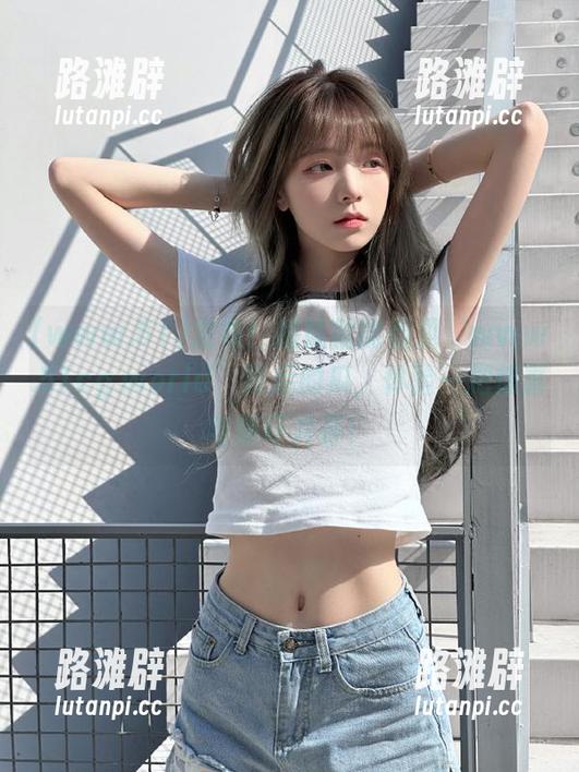 www.51 发布!插队就能看见‘www.51cg.world’背后的瓜,体验一把惊喜与惊吓并存!