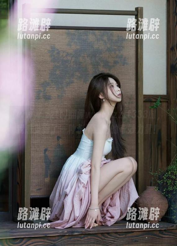 www.zztt 翻阅www.zztt333时,我感受到了一种永不迷路的奇妙力量!
