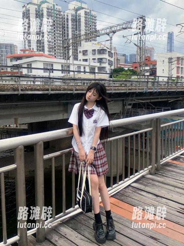 ios版zzzttt03黑料不打烊万篇长征的瓜，某种程度上也太离谱了吧？