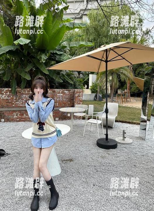 九色91吃瓜苹果版，让人无意间多了几缕幻想嘛！