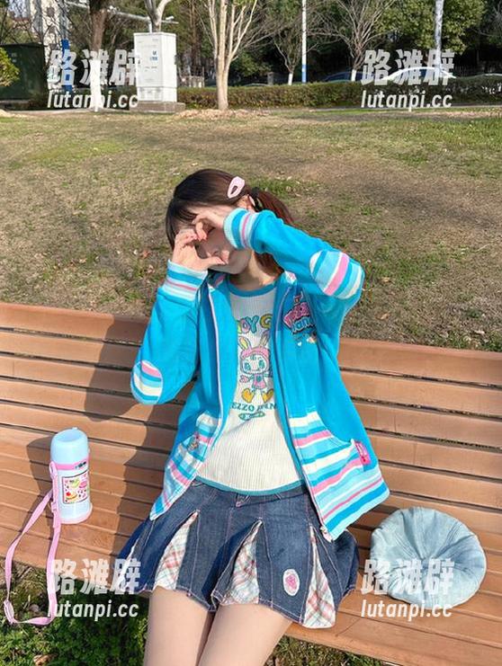 当你在免费吃瓜，入口竟成了新戏台！您没看错！