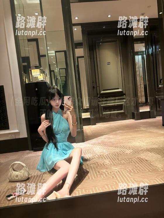 全网吃瓜 吃瓜群众们请注意!这才是真正的“全网吃瓜”地址。