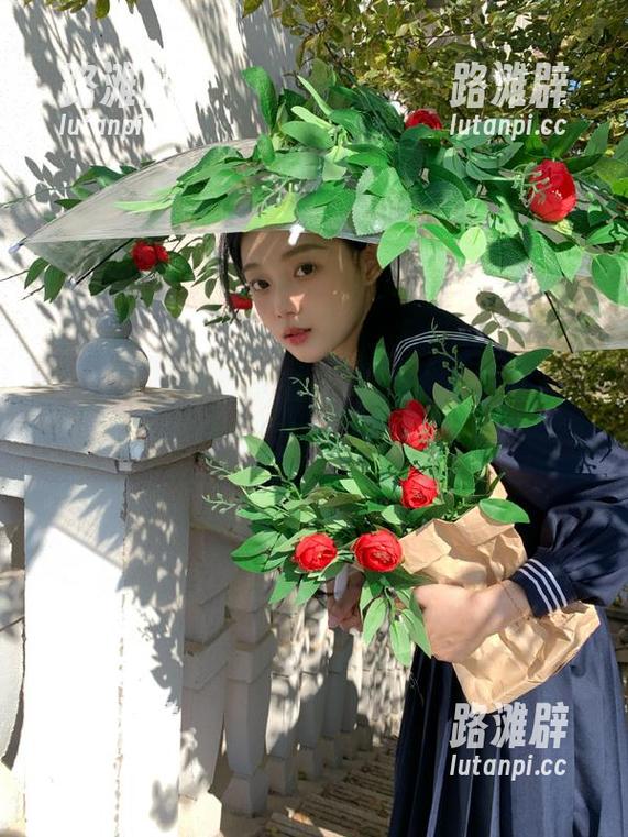 吃瓜不打烊 深夜的滋味儿,“吃瓜不打烊”里的传送门带你冲破无聊!