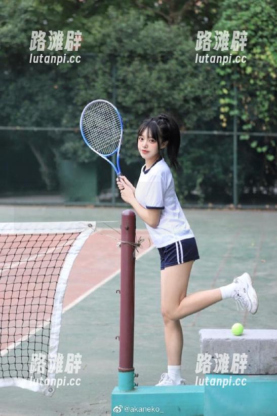 吃瓜不打烊的安卓用户：追八卦、聊瓜皮、一部手机全搞定！