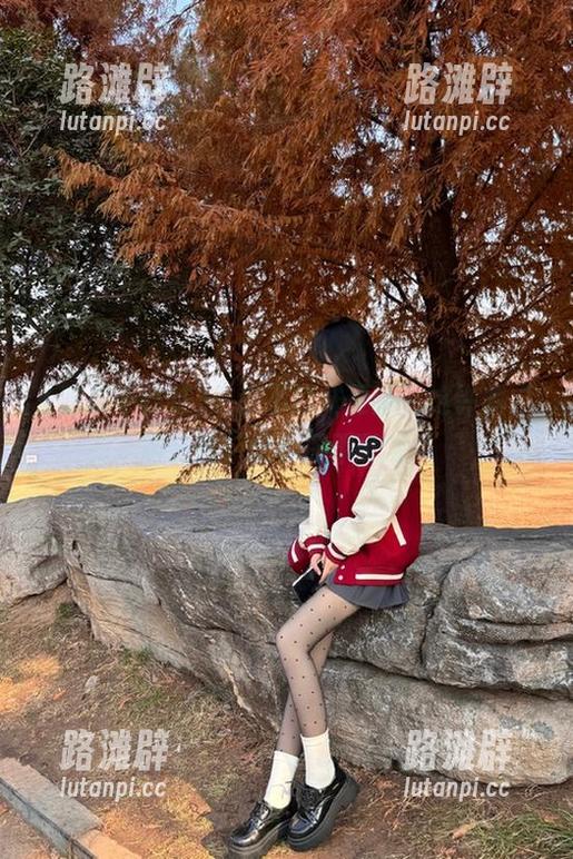 吃瓜不打烊更新，这许多“姐妹情”果真深不可测。