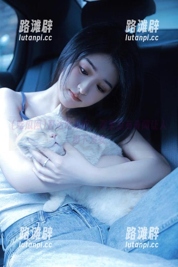 吃瓜网 直达吃瓜网,那里总有奇闻让人脚下发软