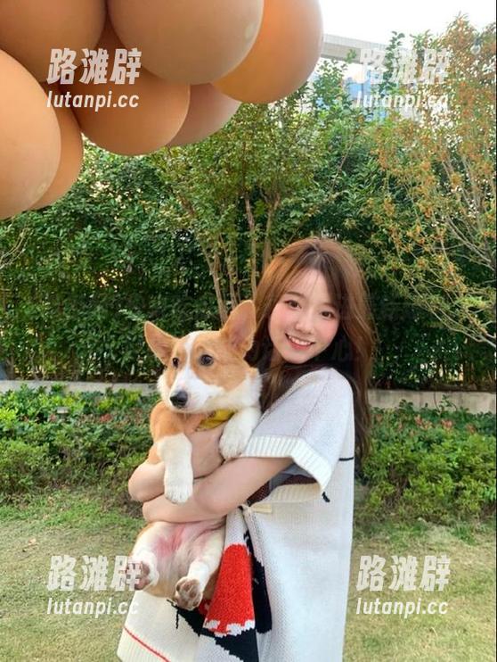 快来吃瓜网，永久跟进最新爆料，轻松逆袭成为话题中心！