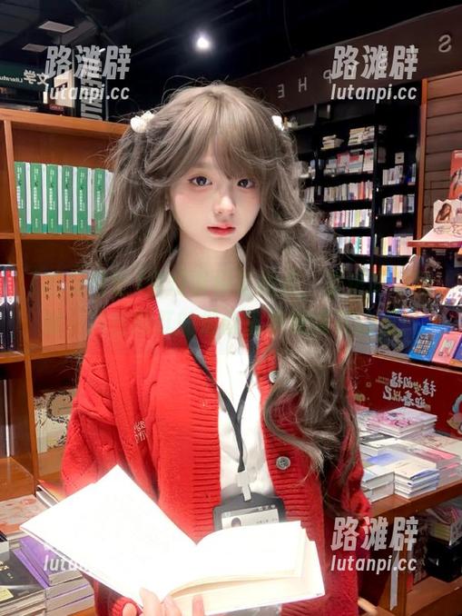 麻烦请标记地点，直达吃瓜网址，抖音网红的最新搞事现场在这里！
