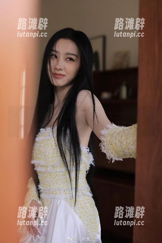 吾爱吃瓜网52——真实的传送门，不看都不知道自己错过了啥！
