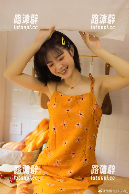 娱乐718 看,观看娱乐718展示的正能量,连我都快被洗脑了!