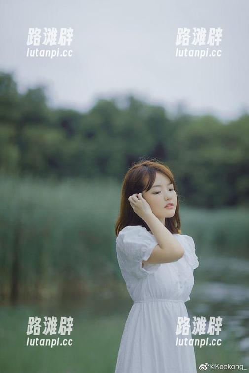 扒哥黑料视频：看瓜群众如何一秒钟从观众变成调查员？！