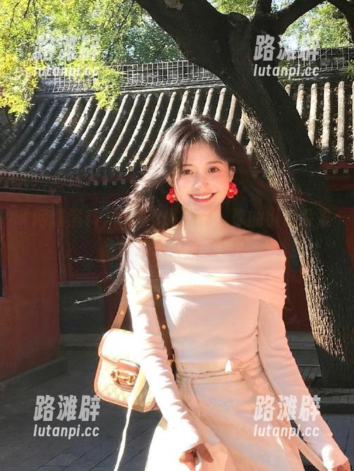 下载网爆黑料，你的小耳朵准备好接受冲击了吗？