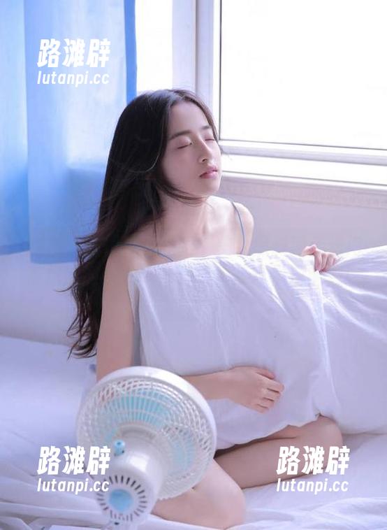 别眨眼！美女黑料网传送门带你遨游各种八卦岛屿，集齐快乐宝藏！