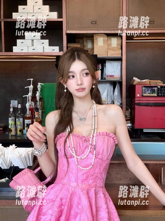 趴哥黑料 趴哥黑料网站:竟然是我逆天反转的一整个下午!