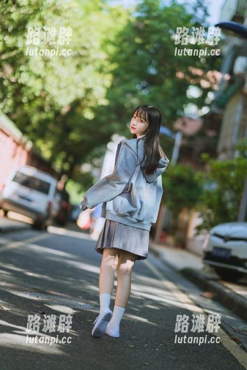 黑料51 想轻松获取热点?直达黑料51,瓜不怕吃多!