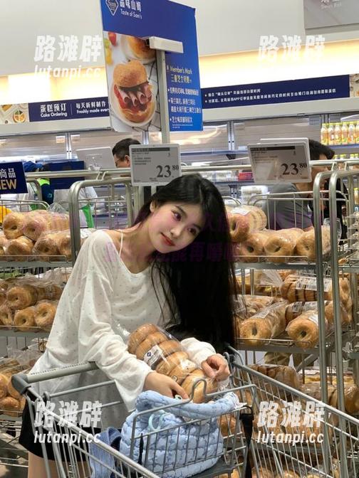 黑料911 吃瓜是种永久信仰,黑料911里的瓜还能再嚼嚼!