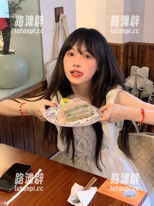 黑料不打烊,万里长征传，网页上每天都新鲜出炉的傻事儿