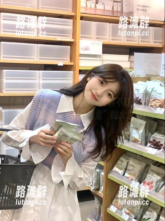 黑料不打烊 吃瓜必备:黑料不打烊导航,带你走进最新“负能量”的大世界!