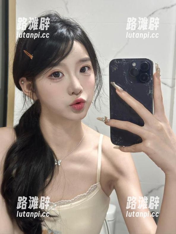 从未见过如此神奇的苹果版黑料传送门，嘘别太激动，请轻声细语！