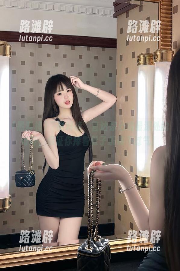“黑料榜”直达你心底最深处的好奇，保证你捧着肚子乐喘不过气！