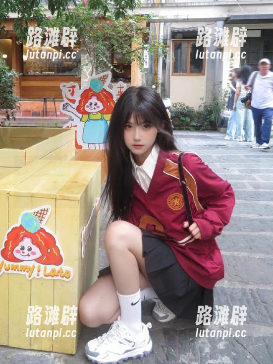黑料社 看黑料社发布的爆料就知道,吃瓜乐趣无穷无尽