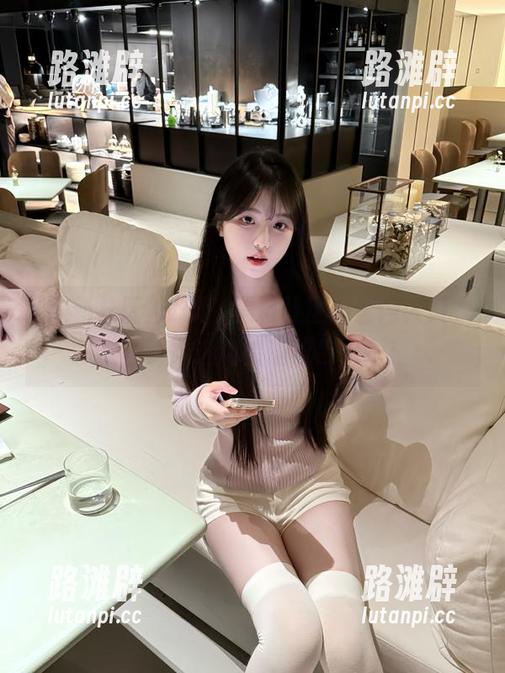 讨厌，黑料社区的官网入口太诱人了，边观看边流口水啊！