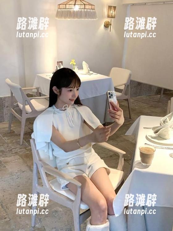 黑料社区 点击最新黑料社区入口,乌龙事件接踵而至!