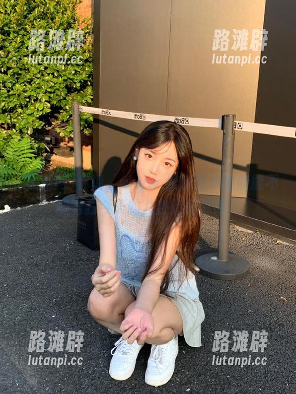 你说，www.黑料网苹果版能不能给我今天的八卦运势算命？