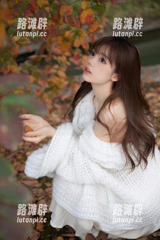 黑料网 黑料网投放了新线路,带你走上吃瓜的快车道!