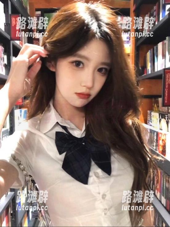 今天天气不错，黑料网的app又在更新新“好料”了！