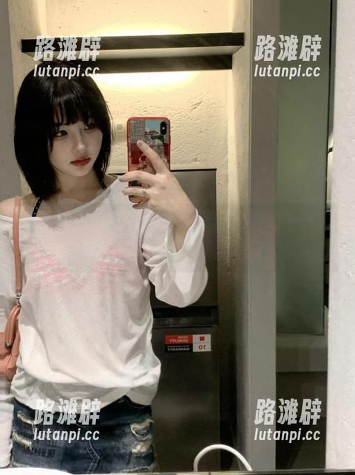 在黑料网，免费的真实吗？偶尔有点小挫折也是妙趣横生的。