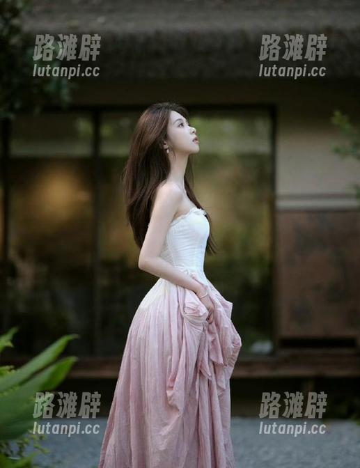 黑料网的网页总是反复循环，是我们心里的焦虑吗？