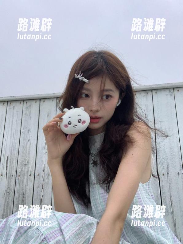 黑料网址苹果版，脑洞太大，瓜已经压不住了，来讨论一下吧！